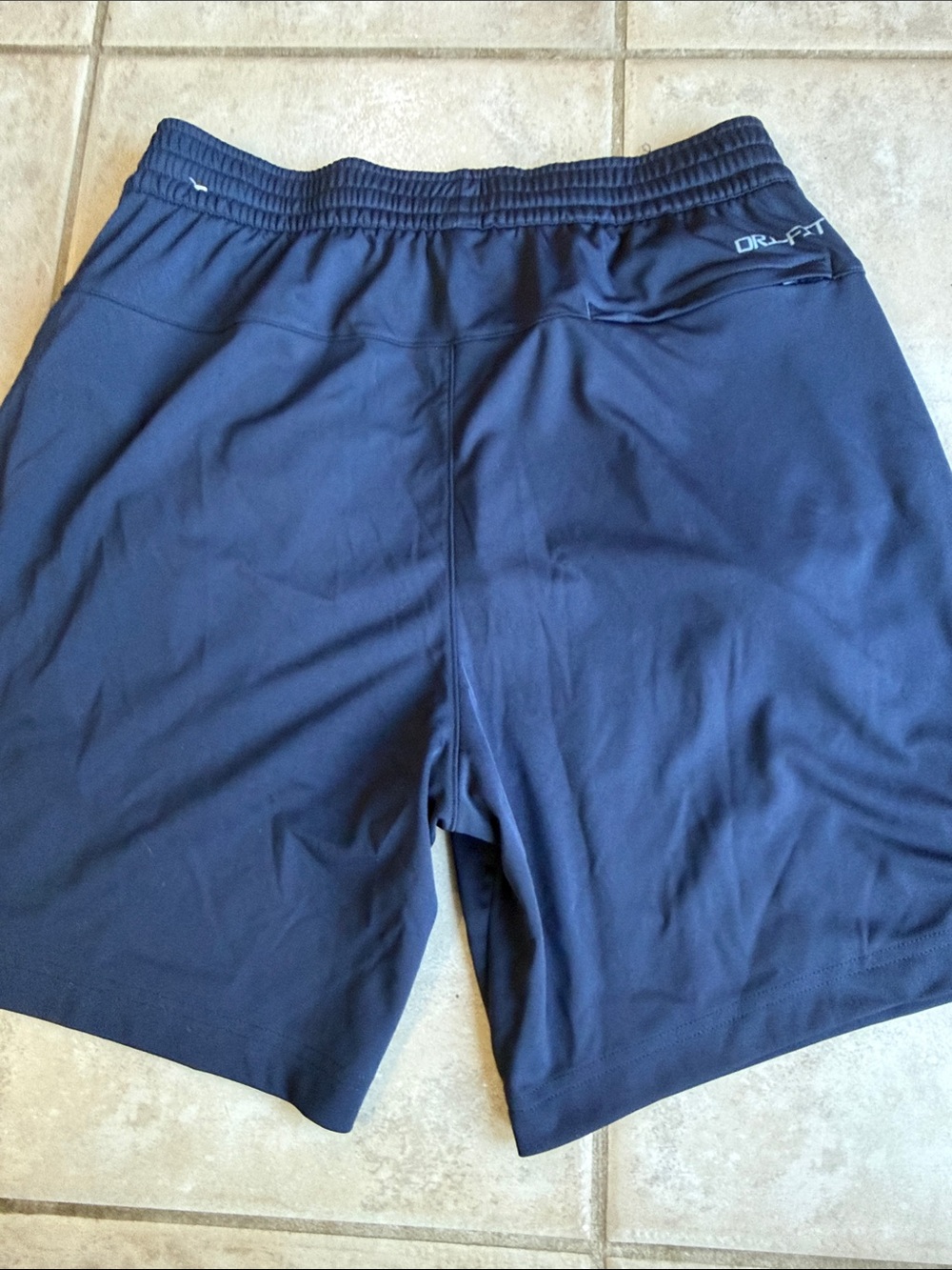 Nike Men's Navy NFL Chicago Bears Athletic Shorts with Logos - Picture 4 of 4